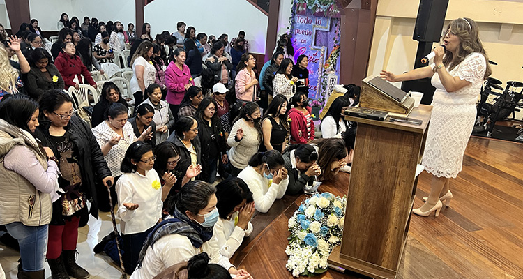Ecuador Women's Conference