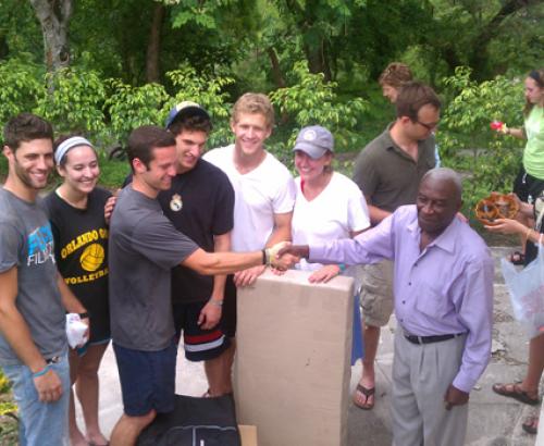 Haiti gift for seniors SNU