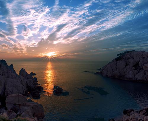 Ocean Sunrise In Memorima