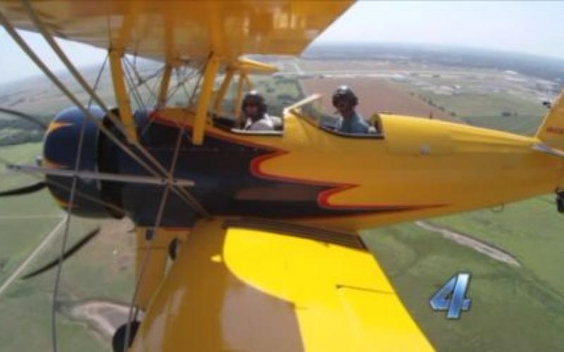 Sidney Emmert in plane