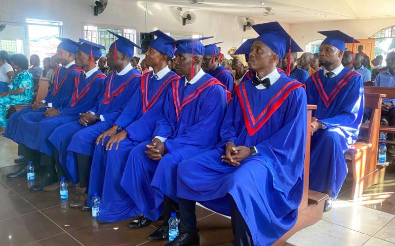 EQ Guinea Graduation
